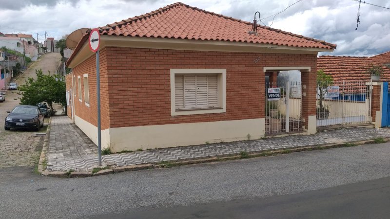 Casa - Venda - Bela Vista - Itatiba - SP